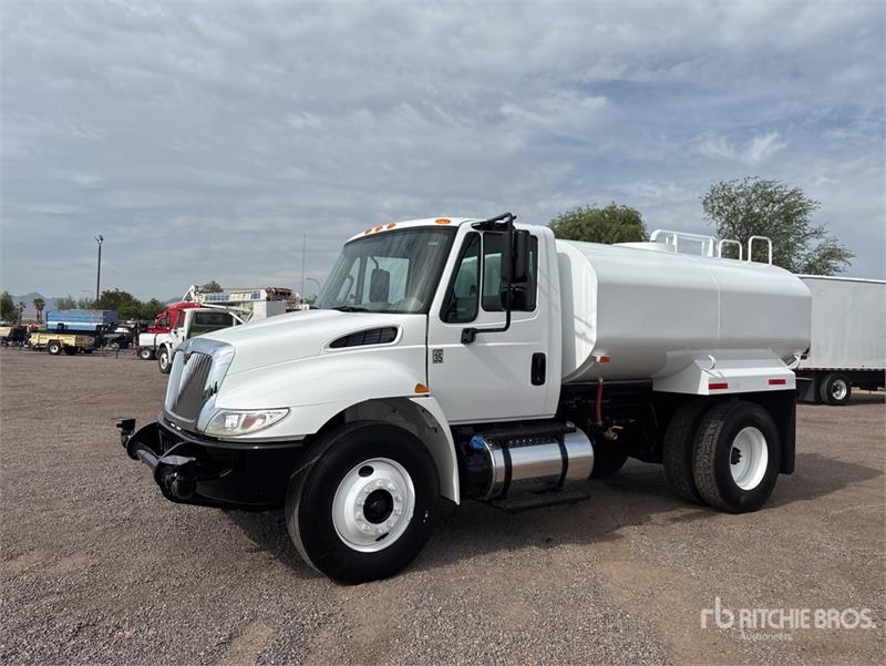 International 4300