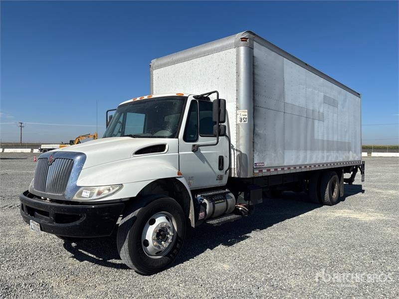 International 4300