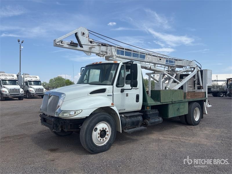International 4300