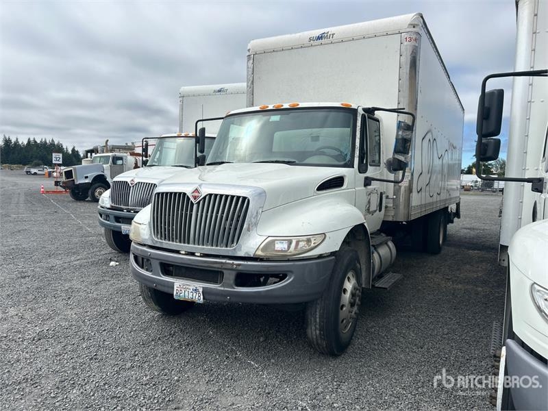 International 4300
