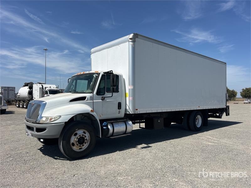 International 4300