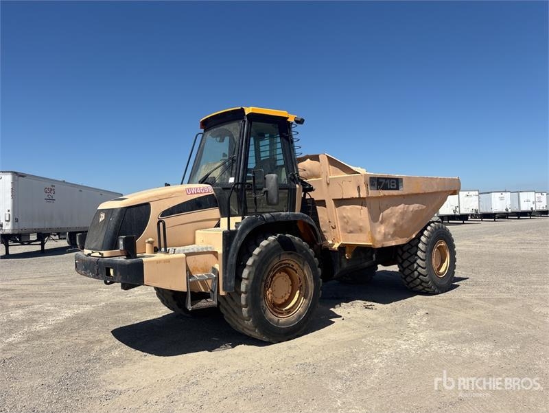JCB 718