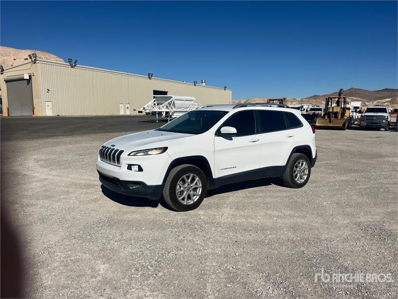 Voiture Jeep Cherokee 4WD SUV — occasion 2016