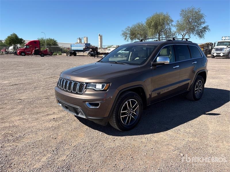 Voiture Jeep Grand Cherokee Limited 4WD SUV — occasion 2020