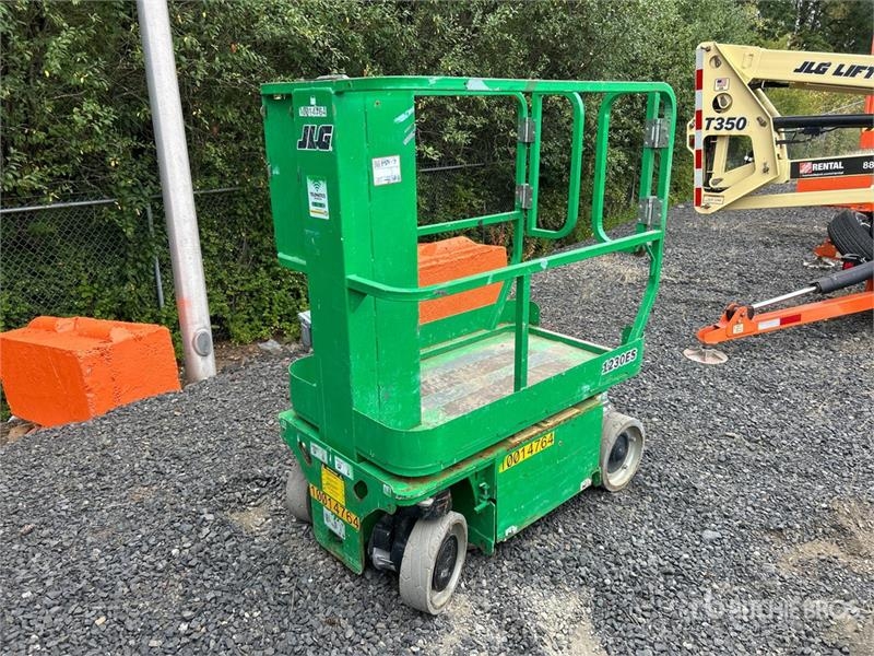 JLG 1230ES