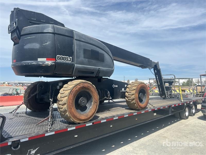 JLG 600SJ