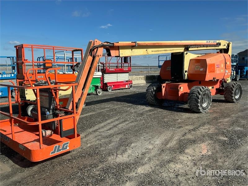 Nacelle articulée JLG 800AJ 4WD Diesel — occasion 2012, 4 668 h