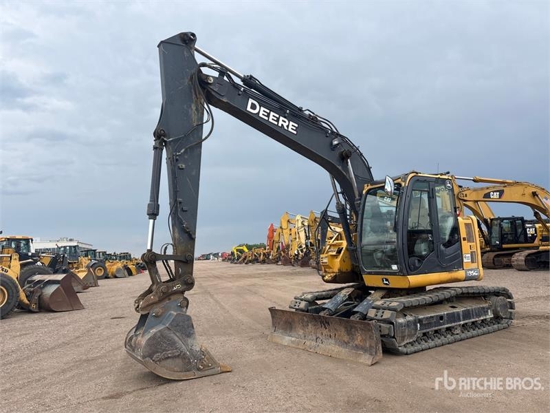 John Deere 135G