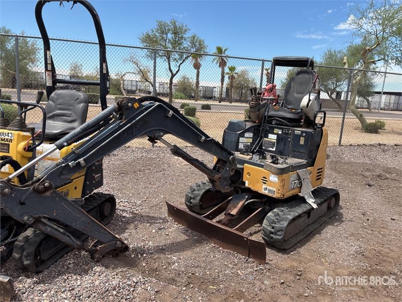 John Deere 17G