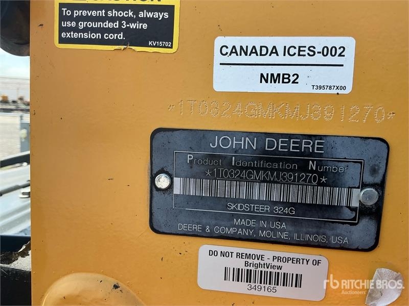 Chargeuse compacte John Deere 324G Skid Steer — occasion 2021