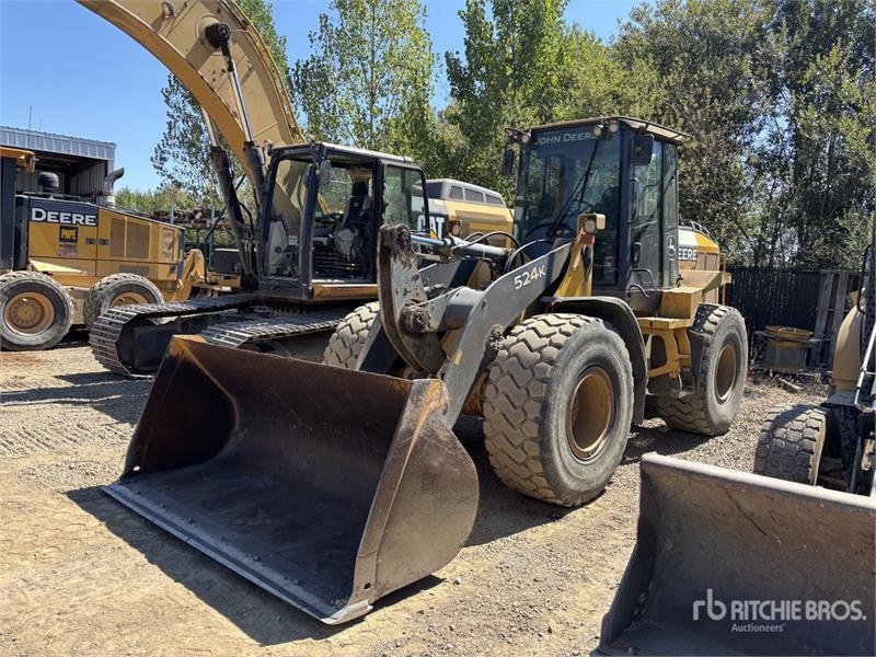 John Deere 524K