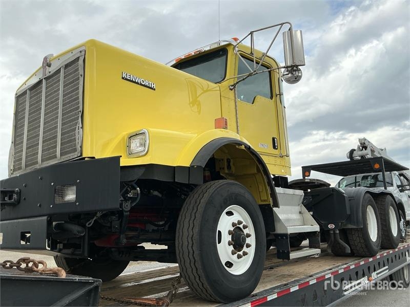 Kenworth C500