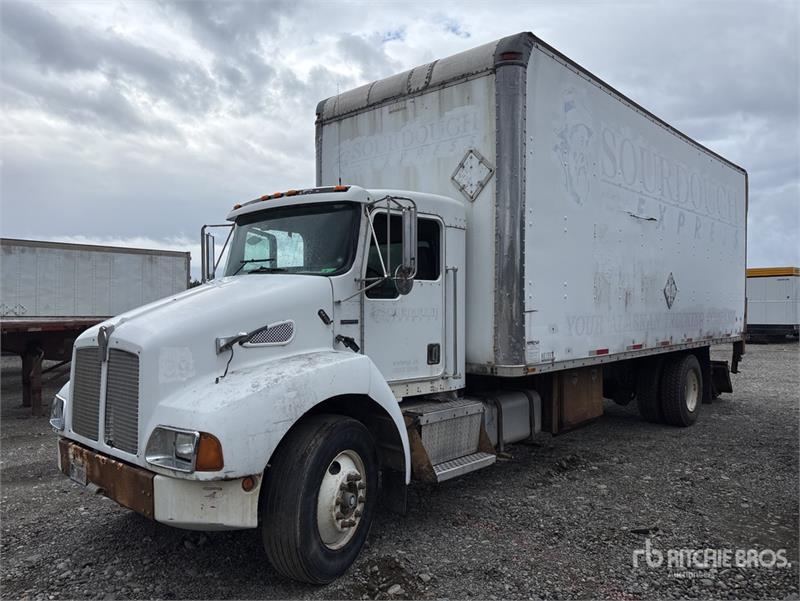 Camion fourgon Kenworth T300 — occasion 1998