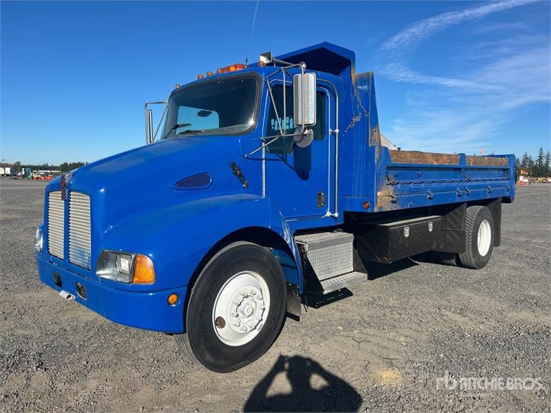 Camion benne Kenworth T300 — occasion 2003