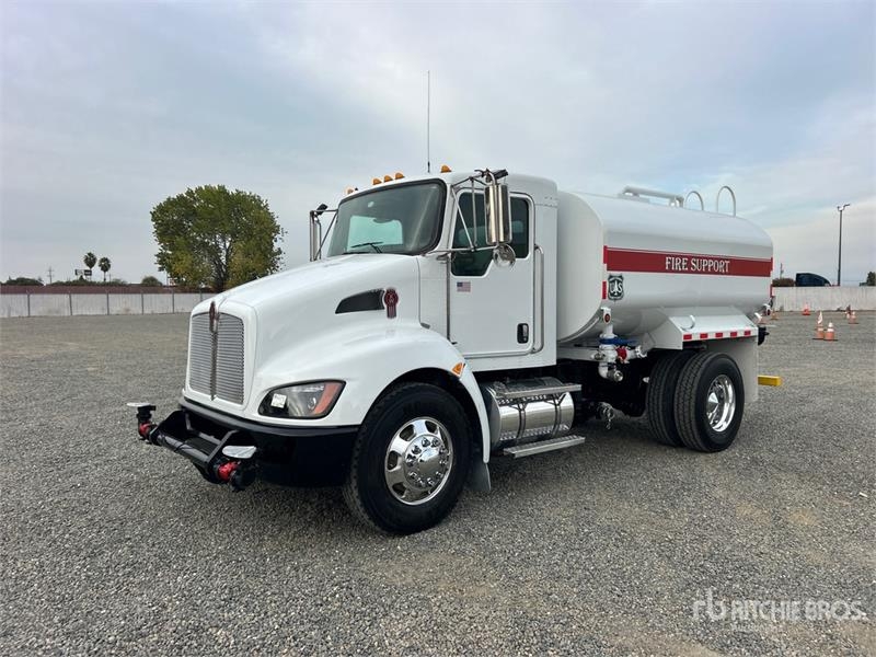 Camion citerne Kenworth T370 — occasion 2012