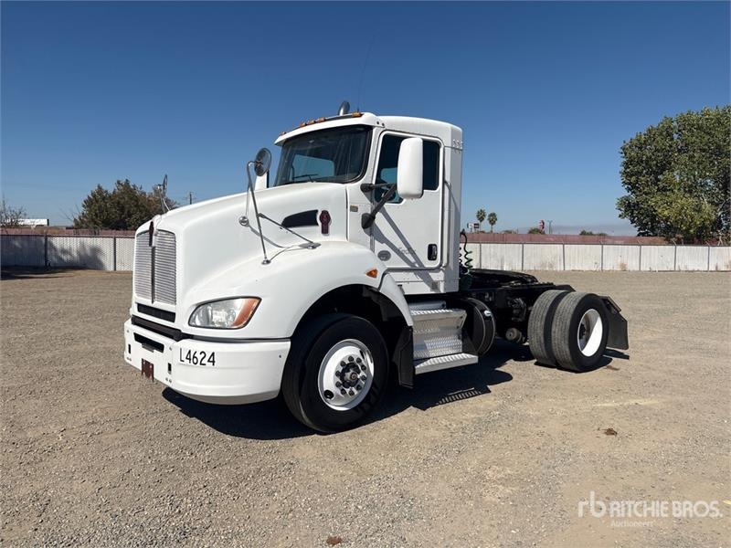 Tracteur routier Kenworth T400 — occasion 2015