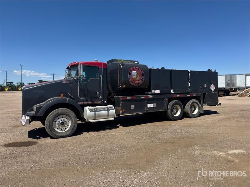 Camion citerne Kenworth T800 — occasion 2012