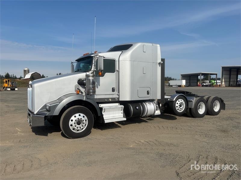 Tracteur routier Kenworth T800 — occasion 2018