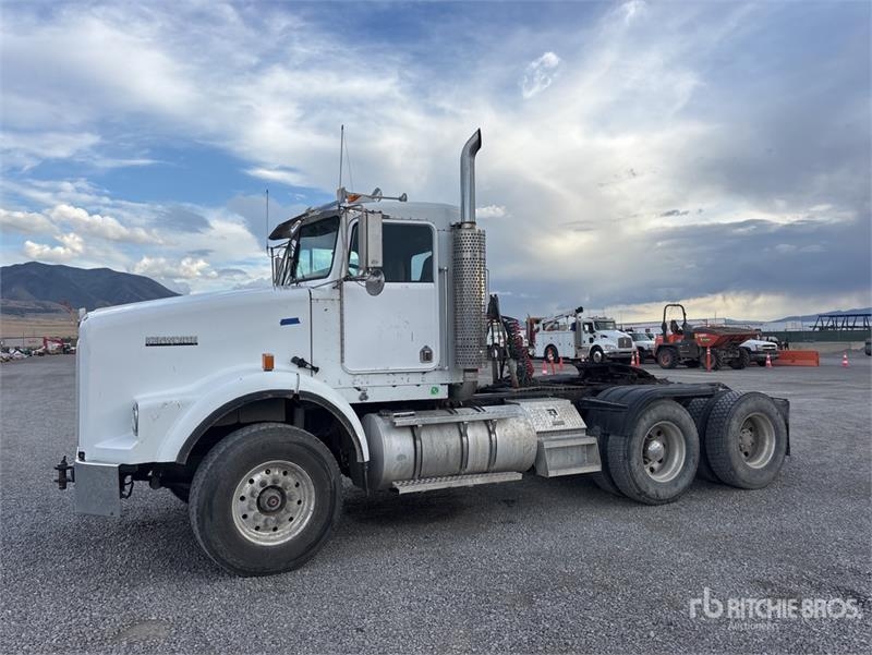 Tracteur routier Kenworth T800 — occasion 2006