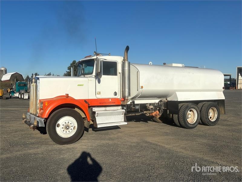 Camion citerne Kenworth W900 — occasion 1986