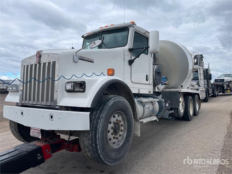 Camion malaxeur Kenworth W900 10x4 Mixer (Inoperable) — occasion 2016
