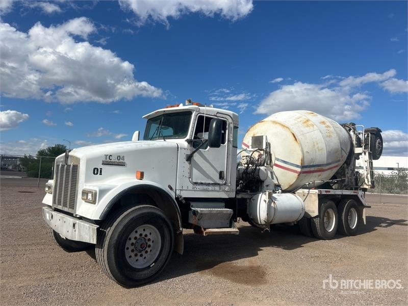 Camion malaxeur Kenworth W900 6x4 Mixer — occasion 2005
