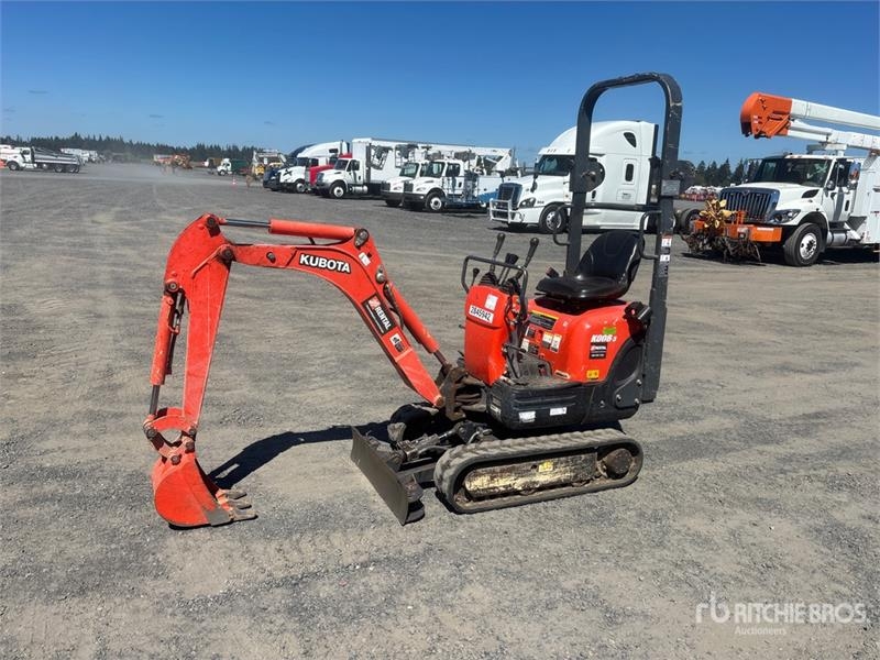 Kubota K008-3