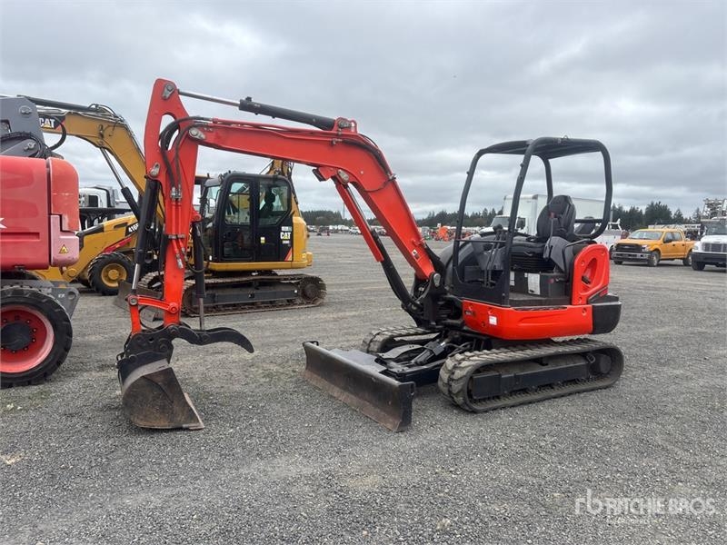 Kubota KX040-4