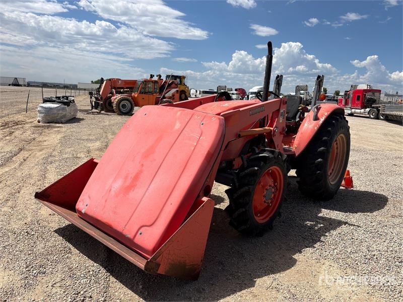 Tracteur agricole Kubota M7040D — occasion 2010, 1 984 h