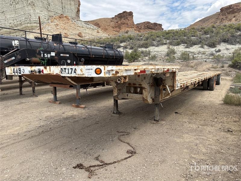 Luffkin 48 ft T/A Spread Axle Step Deck Trailer