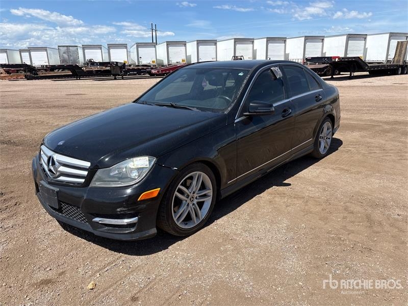 Mercedes-Benz C300