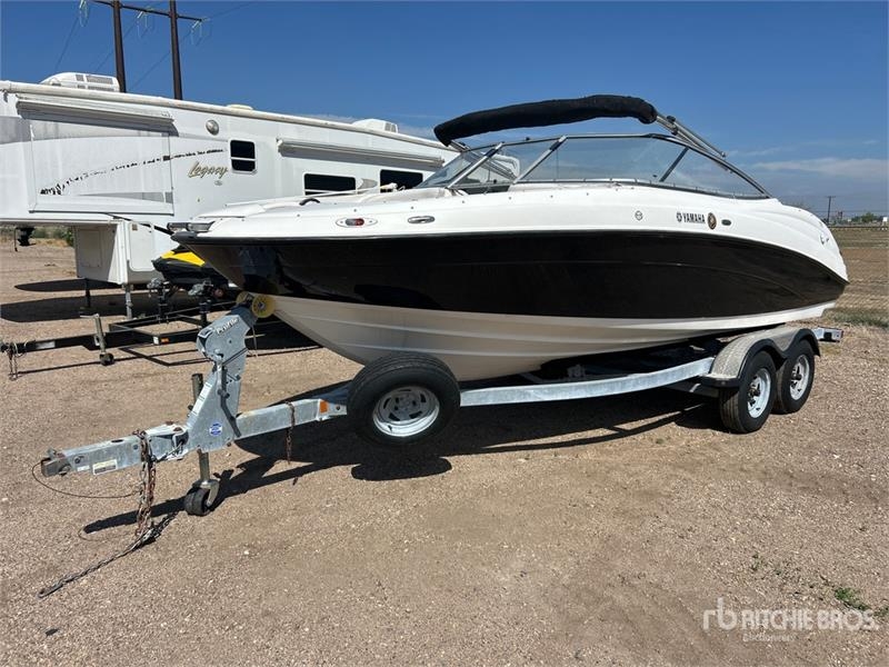 Midwest 16 ft T/A Boat Trailer