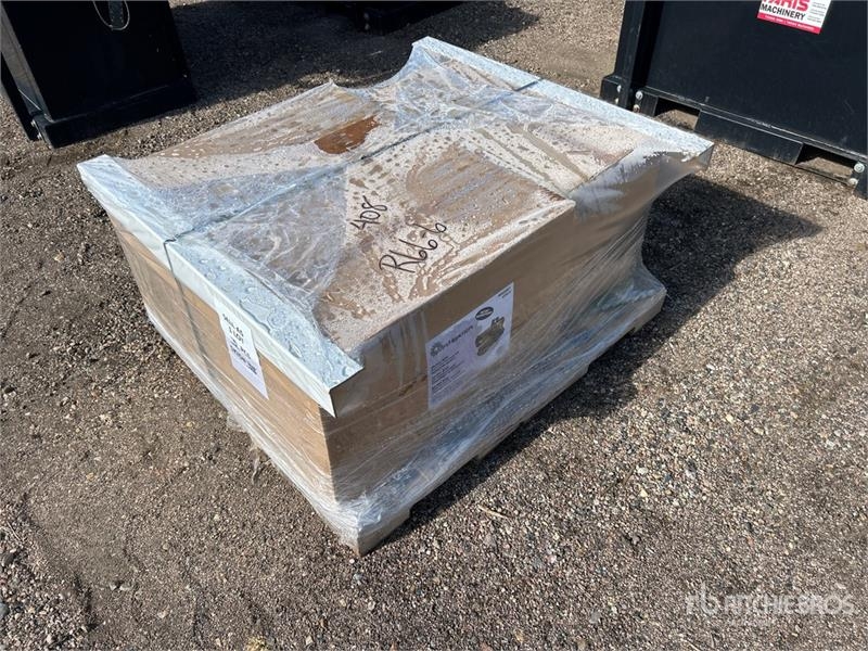 MR Heater of (3) Mr. Heater 80000 BTU Space Heater