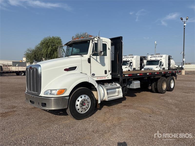 Peterbilt 384