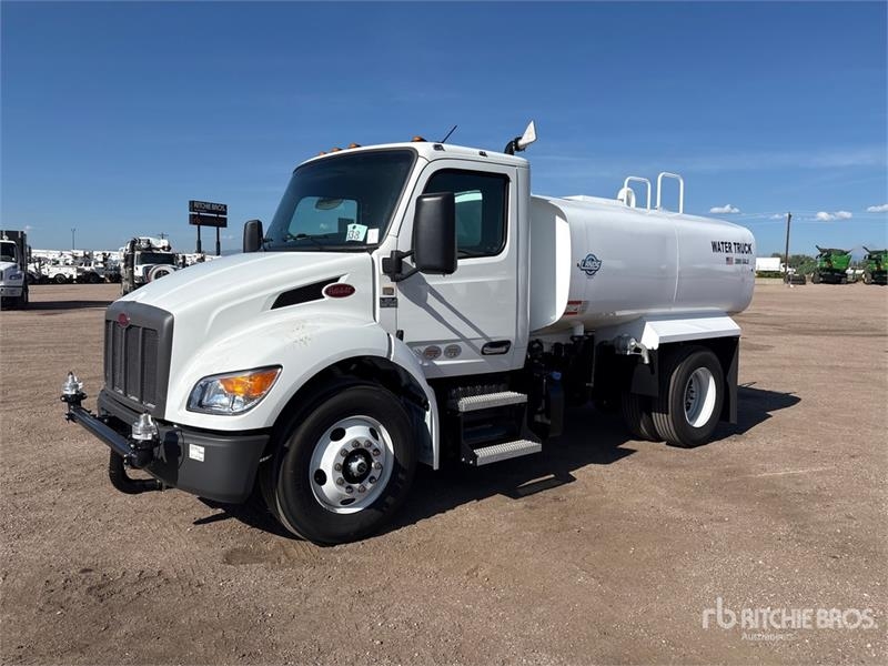 Peterbilt 536