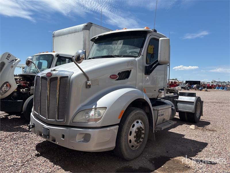 Peterbilt 579