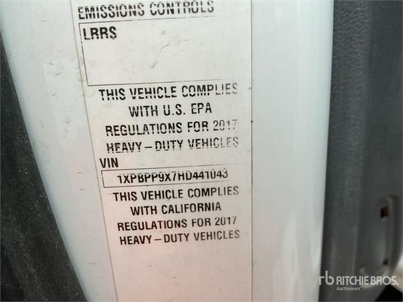 Peterbilt 579