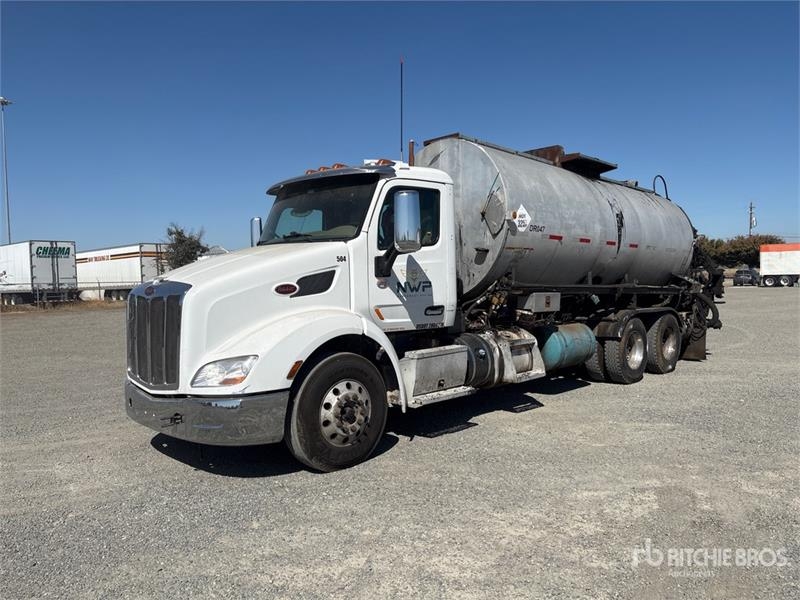 Camion citerne Peterbilt 579 6x4 Asphalt Distributor — occasion 2017