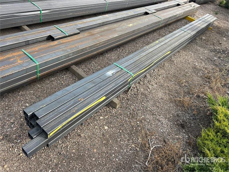 Enrouleur d'irrigation Quantity of (12) Kit Containers STEEL Square Tubi — occasion 2026