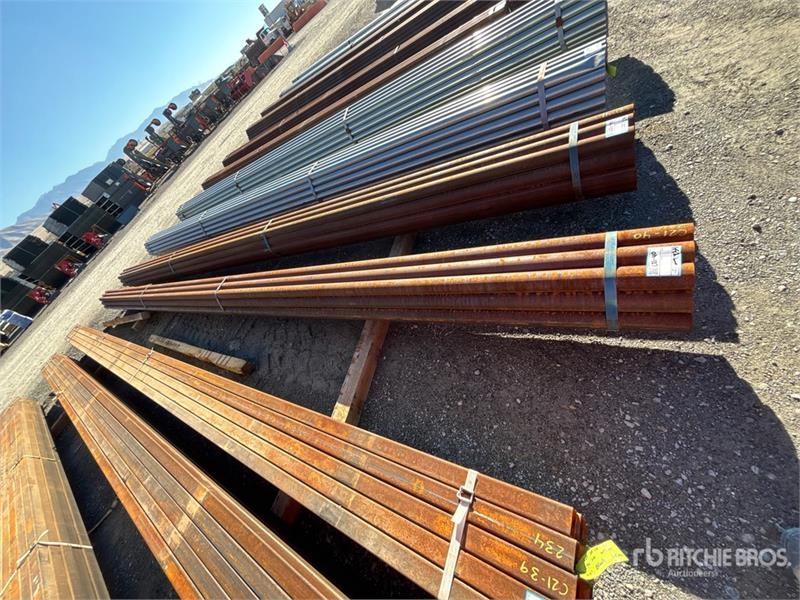 Palan et treuil Quantity of (19) 2 7/8 od 300 in Pipe — occasion