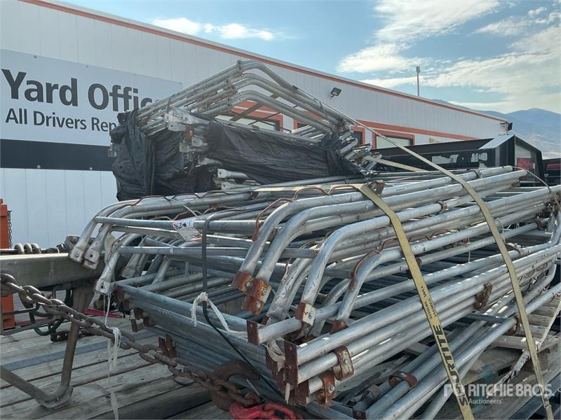 Saleuse Quantity of (2) Tents and Tent Components — occasion