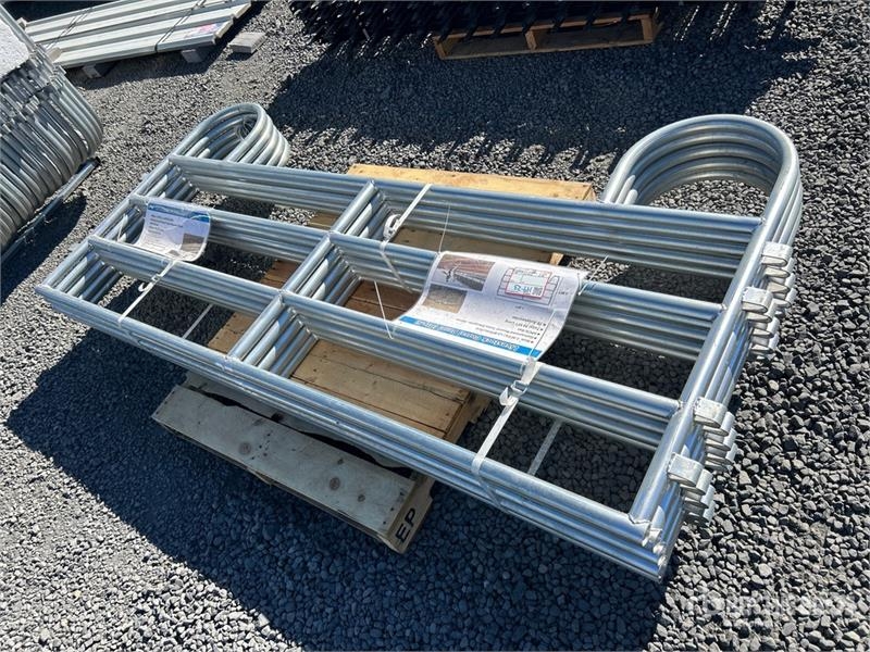 Quantity of (5) 7.9 ft x 3.8 ft Corral Livestock P