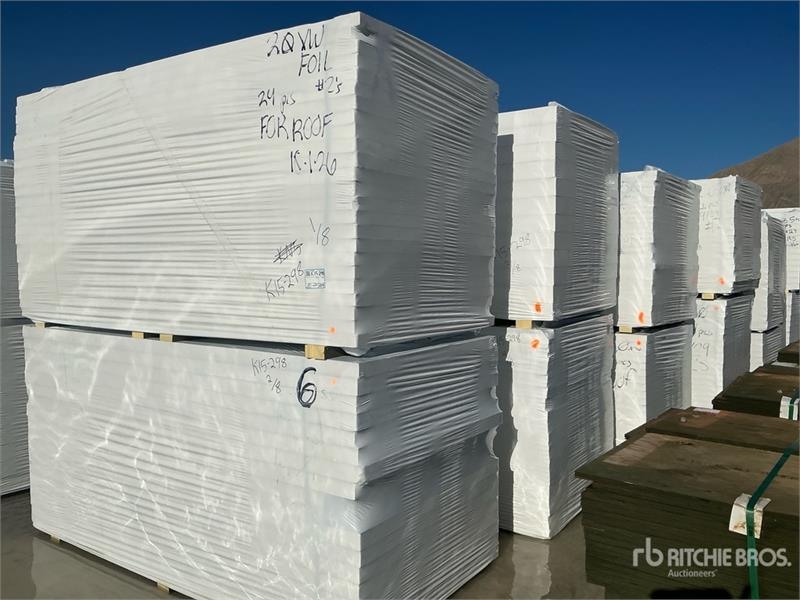 Palan et treuil Quantity of (8) Pallets of Polyiso Insulation Pane — occasion