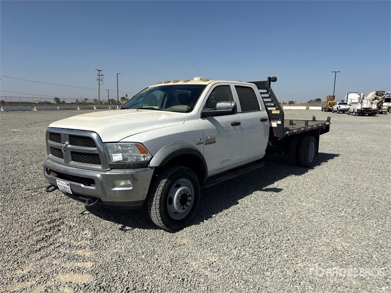 Camion plateau RAM 5500HD — occasion 2014
