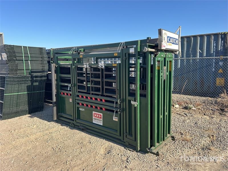 RanchMaster LLG300 12 ft 6 in Upgraded Stockman Sq