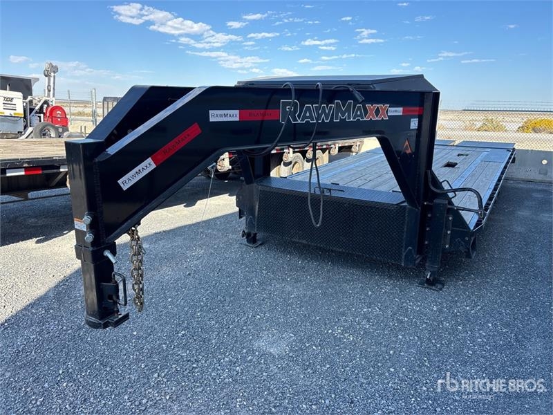 Remorque porte-engins RawMaxx 26 ft T/A Gooseneck Equipment — occasion 2024