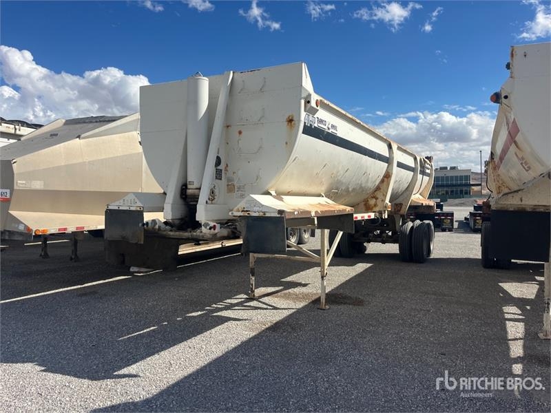 Remorque benne RNCO 30 ft T/A End Dump — occasion 2000