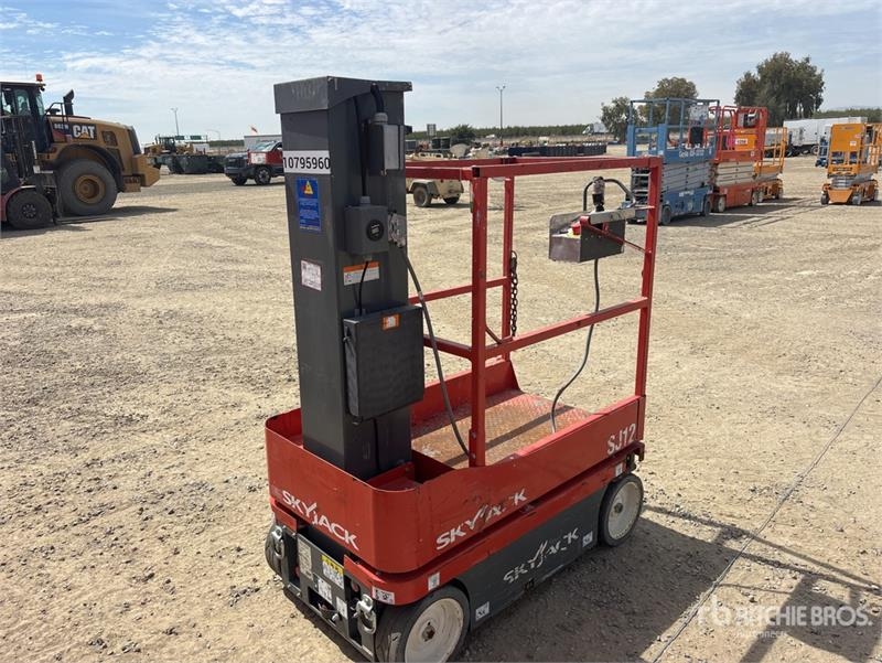 SkyJack SJ12
