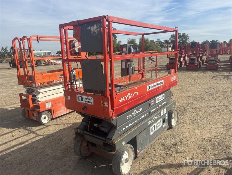 SkyJack SJIII 3220
