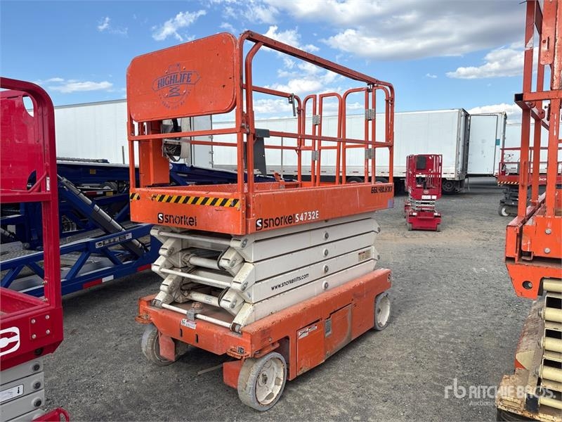 Nacelle à ciseaux Snorkel S4732E — occasion 2021